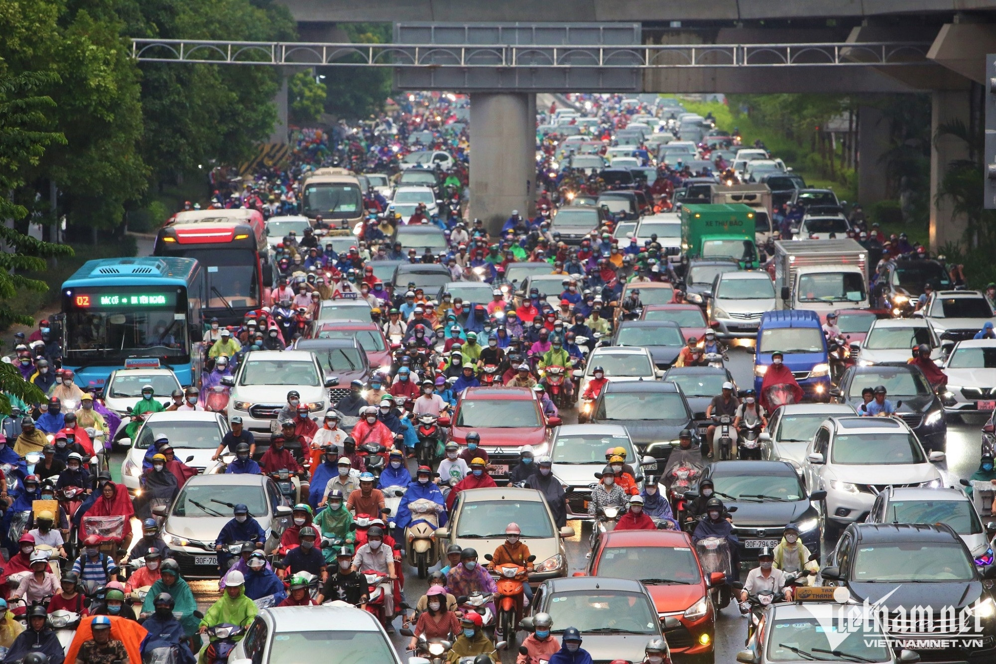 Mục tiêu đến năm 2035 cấm xe máy và hạn chế ô tô cá nhân trong nội đô