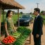 Người đàn ông về họp lớp, xót xa trước cảnh bạn cũ bị chồng hành hạ, anh âm thầm thực hiện một hành động khiến người chồng chết lặng…
