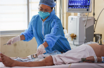 Ca Covid-19 tại Hà Nội, TP HCM tăng