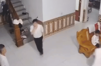 Thông tin mới vụ chồng dùng chổi lau nhà đánh vợ đến nhập viện