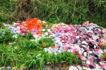 Xác minh hàng nghìn hộp thực phẩm chức năng đổ đống ở vùng ven TP.HCM Xác minh hàng nghìn hộp thực phẩm chức năng đổ đống ở vùng ven TP.HCM