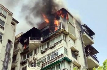Cháy chung cư, 3 cha con tu vong khi nhảy xuống từ ban công tầng 9