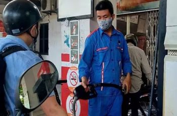 Từ 0 giờ ngày 1-7, giá xăng dầu đồng loạt giảm Từ 0 giờ ngày 1-7, giá xăng dầu đồng loạt giảm