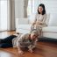 3 cô con gái cưới chồng xa . Mẹ già nhẹ dạ bị con trai cả và con dâu “dụ” xây nhà mới, rồi bị đối xử tệ bạc . Bi kịch chưa dừng ở đó, một bí mật động trời hơn đang ngầm diễn ra khiến hàng xóm căm phẫn…