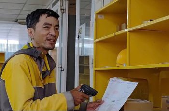 Phí ship chỉ 165K, vị khách ở TPHCM chuyển khoản luôn 165 triệu đồng: Shipper lập tức báo cáo luôn lãnh đạo đơn vị