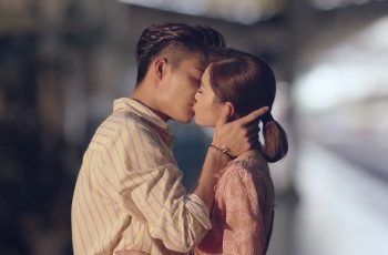 Khi một người đàn ông hôn bạn ở 2 nơi này, chứng tỏ anh ấy yêu bạn rất nhiều