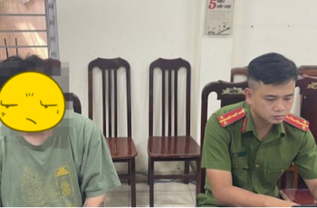 Danh tính người đàn ông xăm trổ hành hung phụ nữ ở chung cư Hà Nội