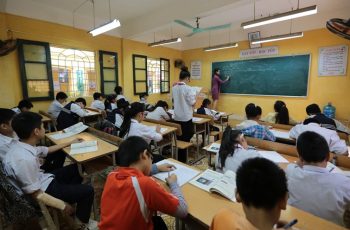 Những khoản học sinh phải đóng đầu năm học 2025-2026 sau khi được miễn học phí