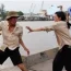 Từ hôm nay, công an xã sẽ thực hiện giám sát người có hành vi bạo lực gia đình
