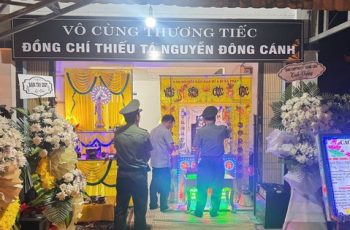 Thiếu tá Công an ở Đắk Lắk hy sinh: Vợ khóc nghẹn, con trai mới ngày đầu đi học