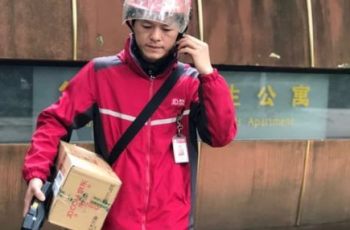 “Shipper” báo làm mất đơn hàng 92.000 đồng, hứa bồi thường gấp đôi, người phụ nữ đưa số tài khoản ngân hàng, 3 phút sau bị lừa hơn 481 triệu