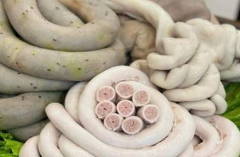 Luộc lòng dùng nước sôi hay lạnh đều sai, muốn lòng trắng giòn, không đắng phải có 1 thứ Luộc lòng dùng nước sôi hay lạnh đều sai, muốn lòng trắng giòn, không đắng phải có 1 thứ